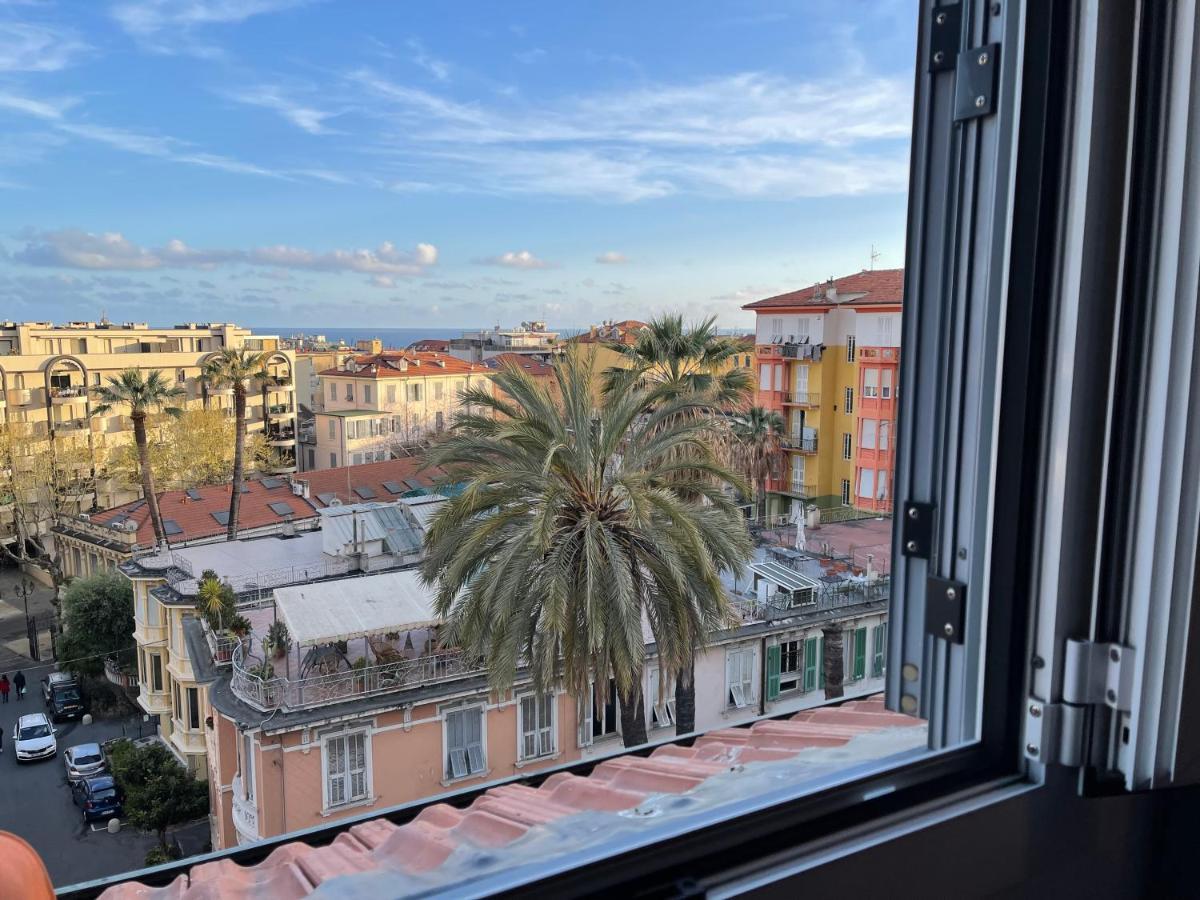 Casa Vacanze Nido Al Mare Sanremo Exteriör bild